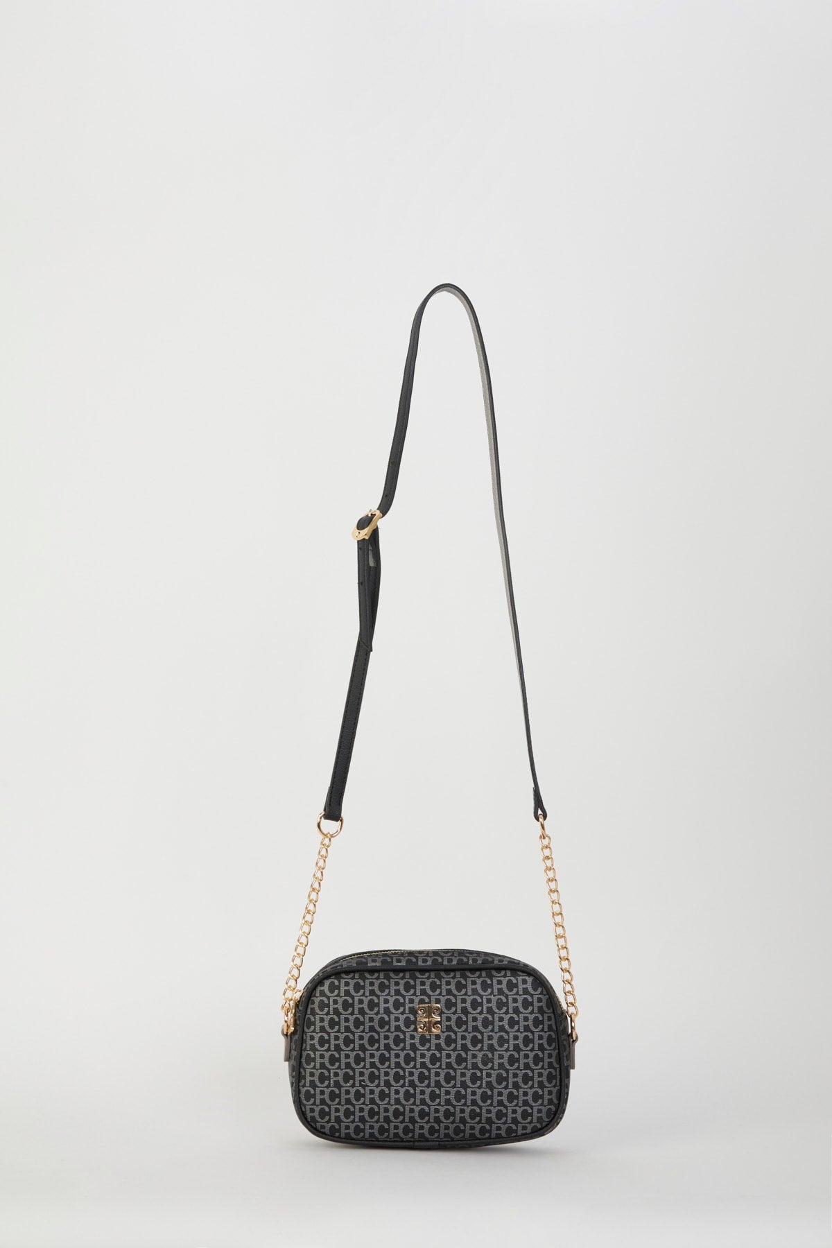 Small Alphabet Black Women'S Shoulder Bag 05Po22Y1543