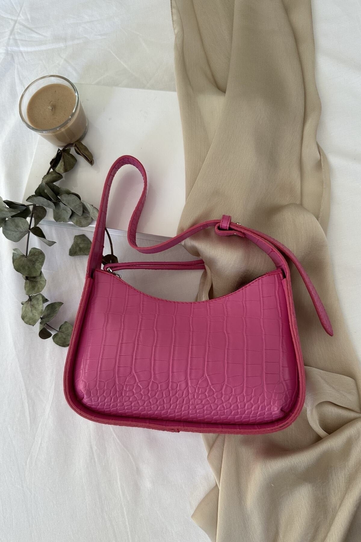 Ceyon Moda Women'S Crocodile Patterned Fuchsia Baguette Bag Akm-2