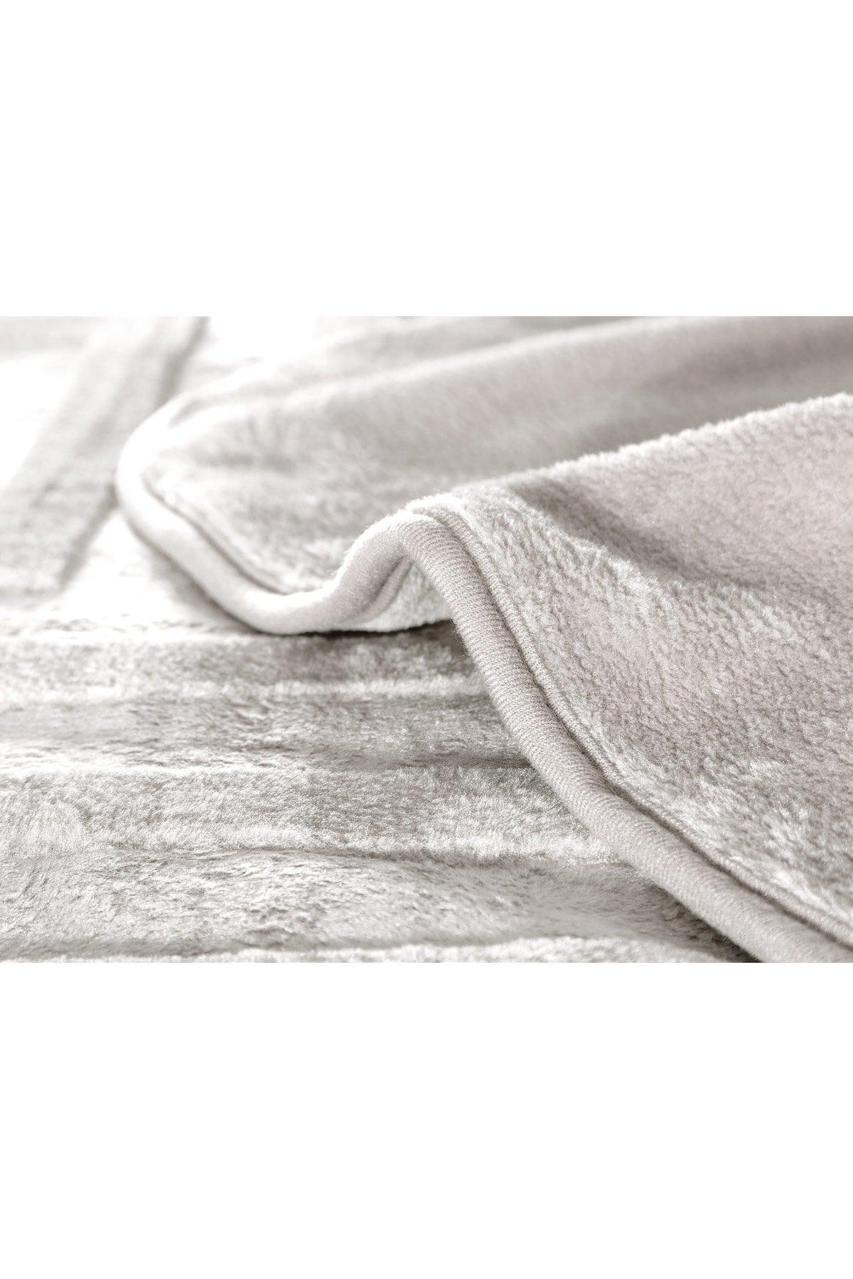 Clementine Mink Emboss Blanket - Swordslife