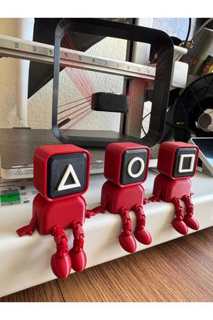 Squid Game 3-Piece Sitting Figure 3D Print