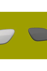 Volvo XC70 - Far Yıkama Kapağı