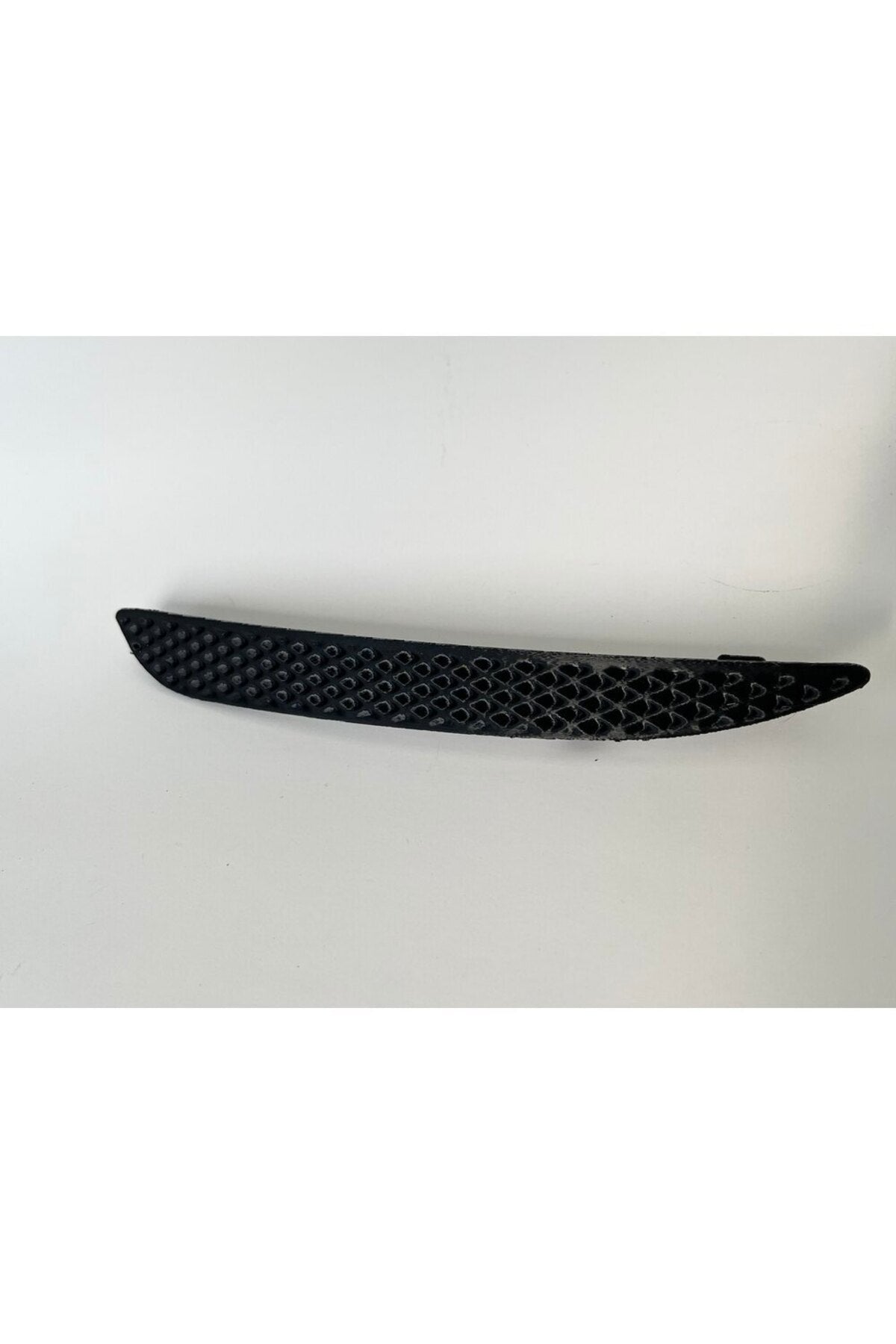 Ford kuga tampon plastiği