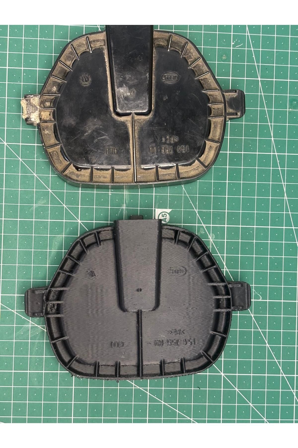 VW Passat Headlight Rear Cover (ONE PAIR)