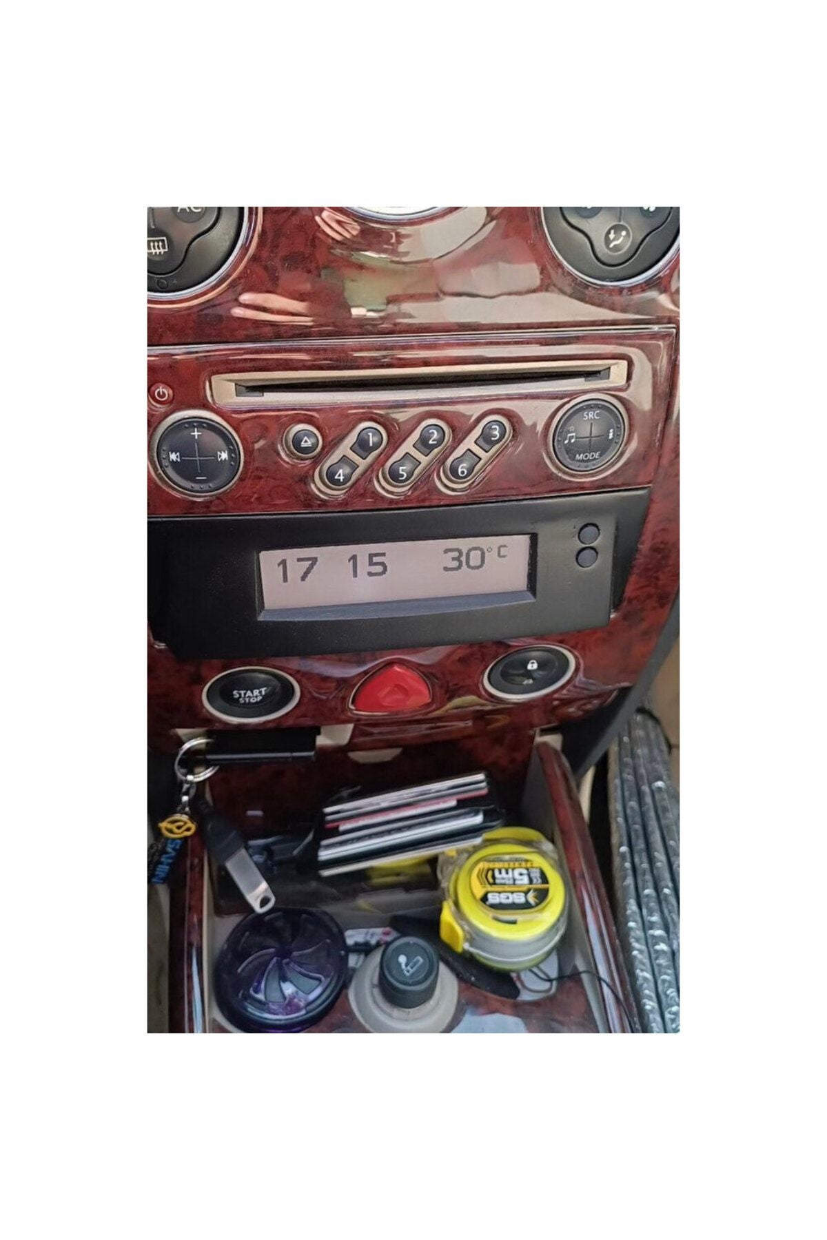 Renault megane 2 radio frame Compatible