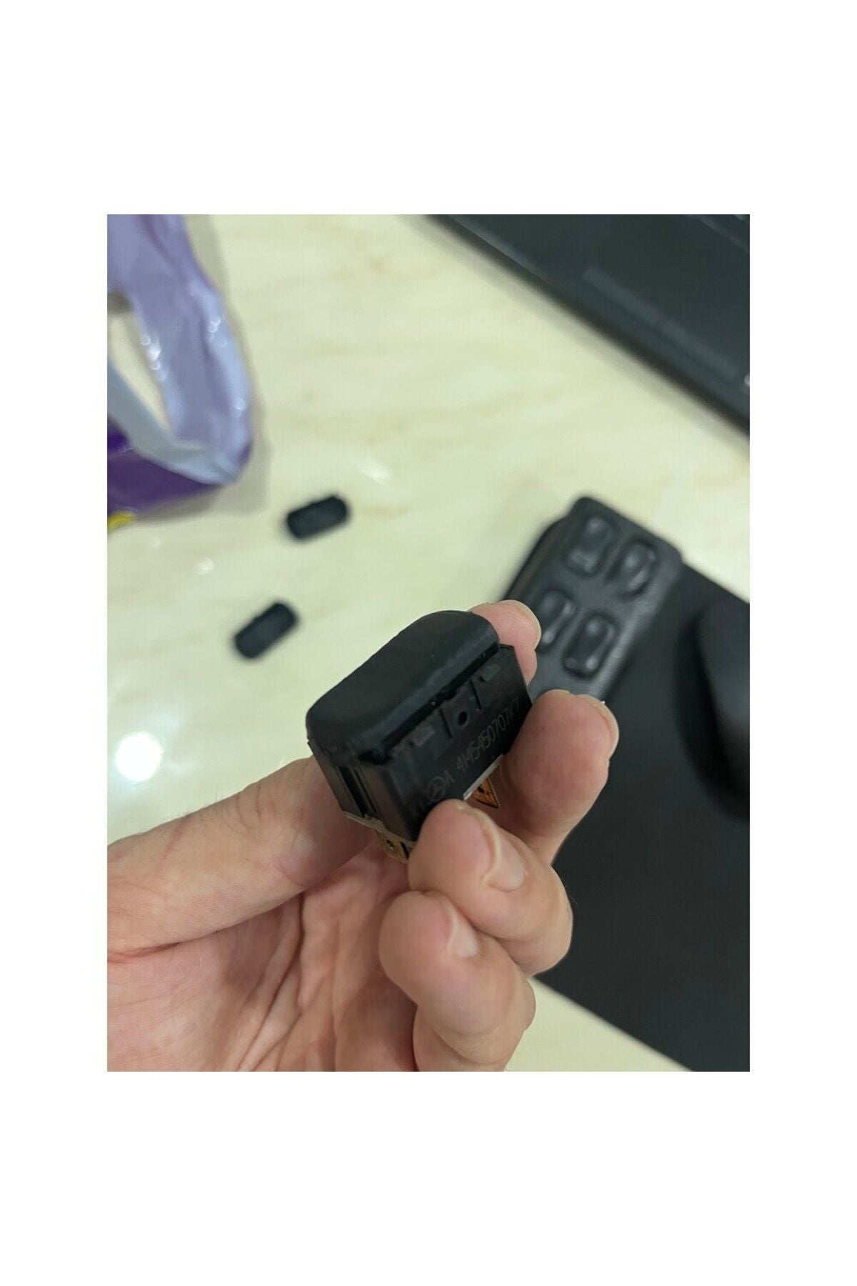 Mercedes Vaneo w414 window switch