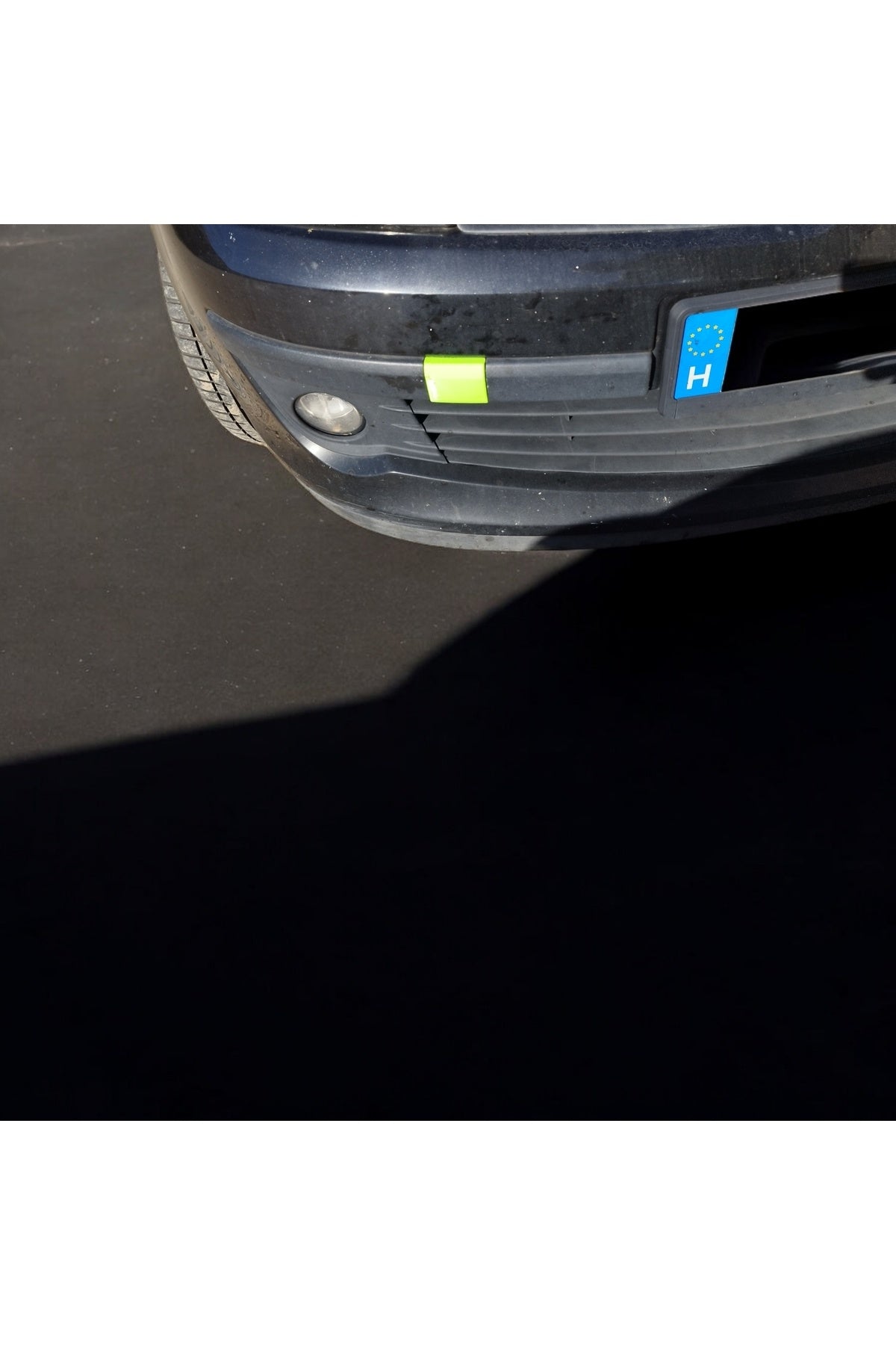 Renault Clio 3 ön çekme kancası kapağı