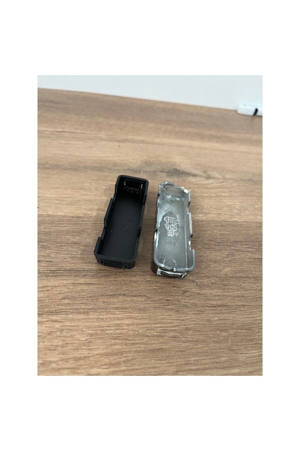 Range Rover Tavan Vida Kapağı