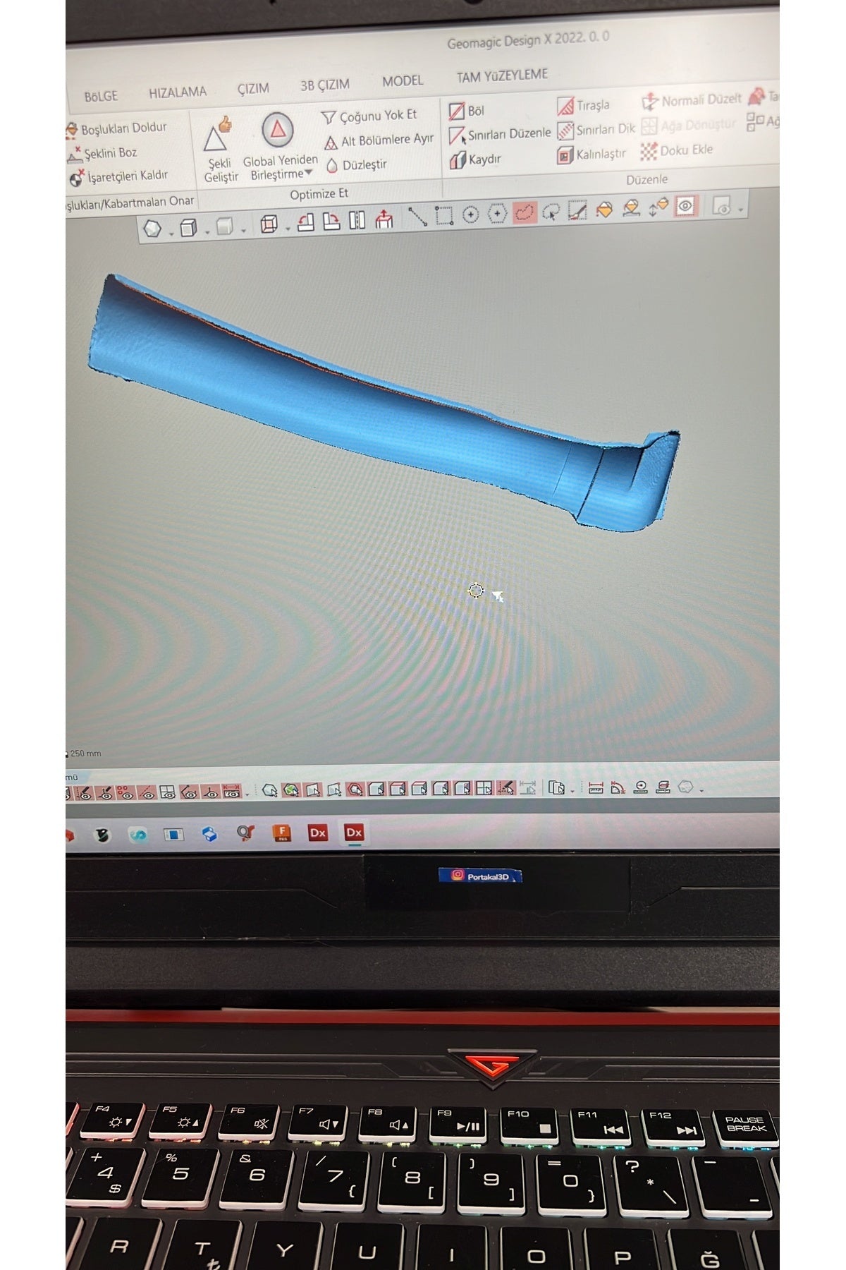 laika karavan yan tampon