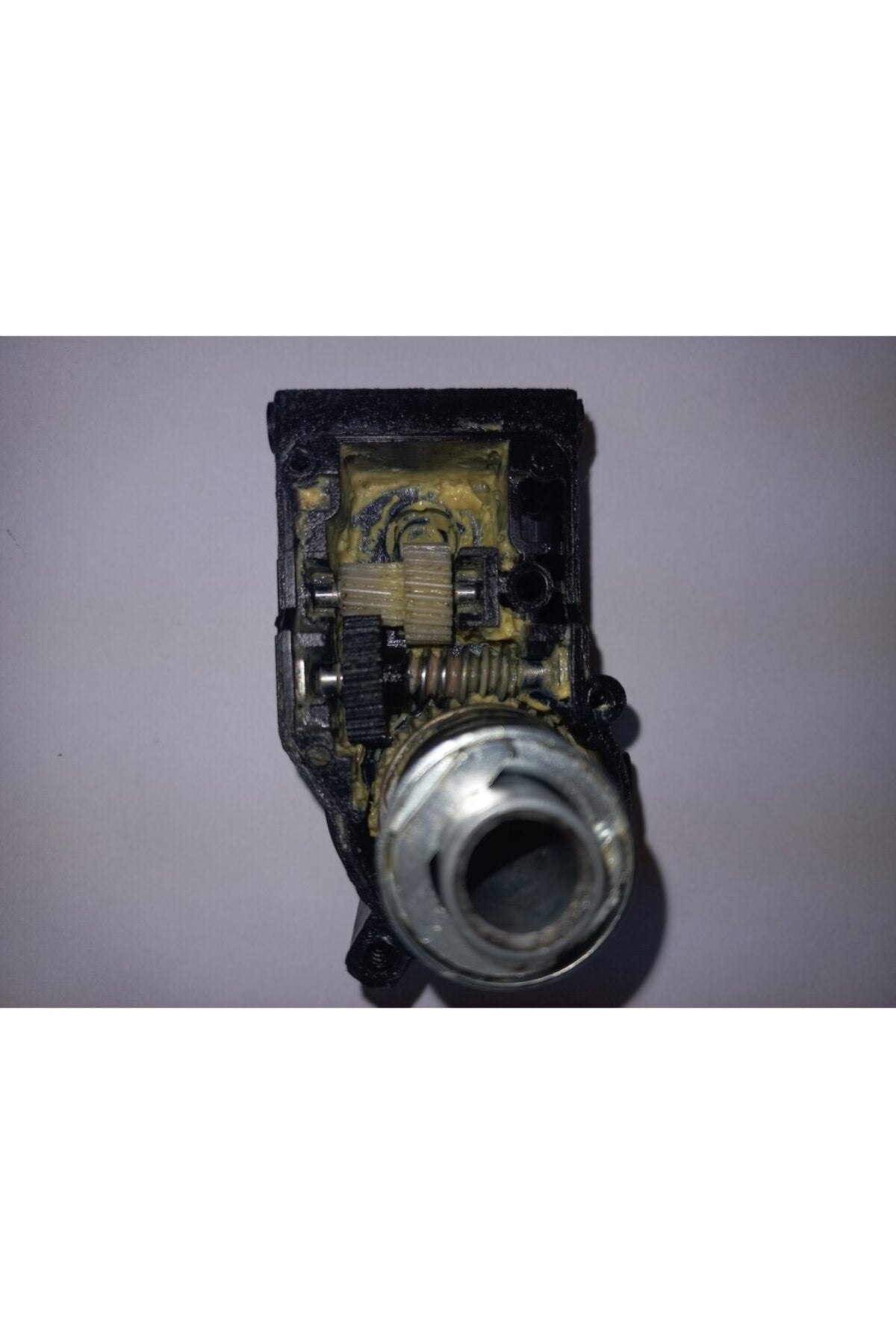 Hyundai i10-i20-i30 Uyumlu Ayna Çevirme Dişlisi