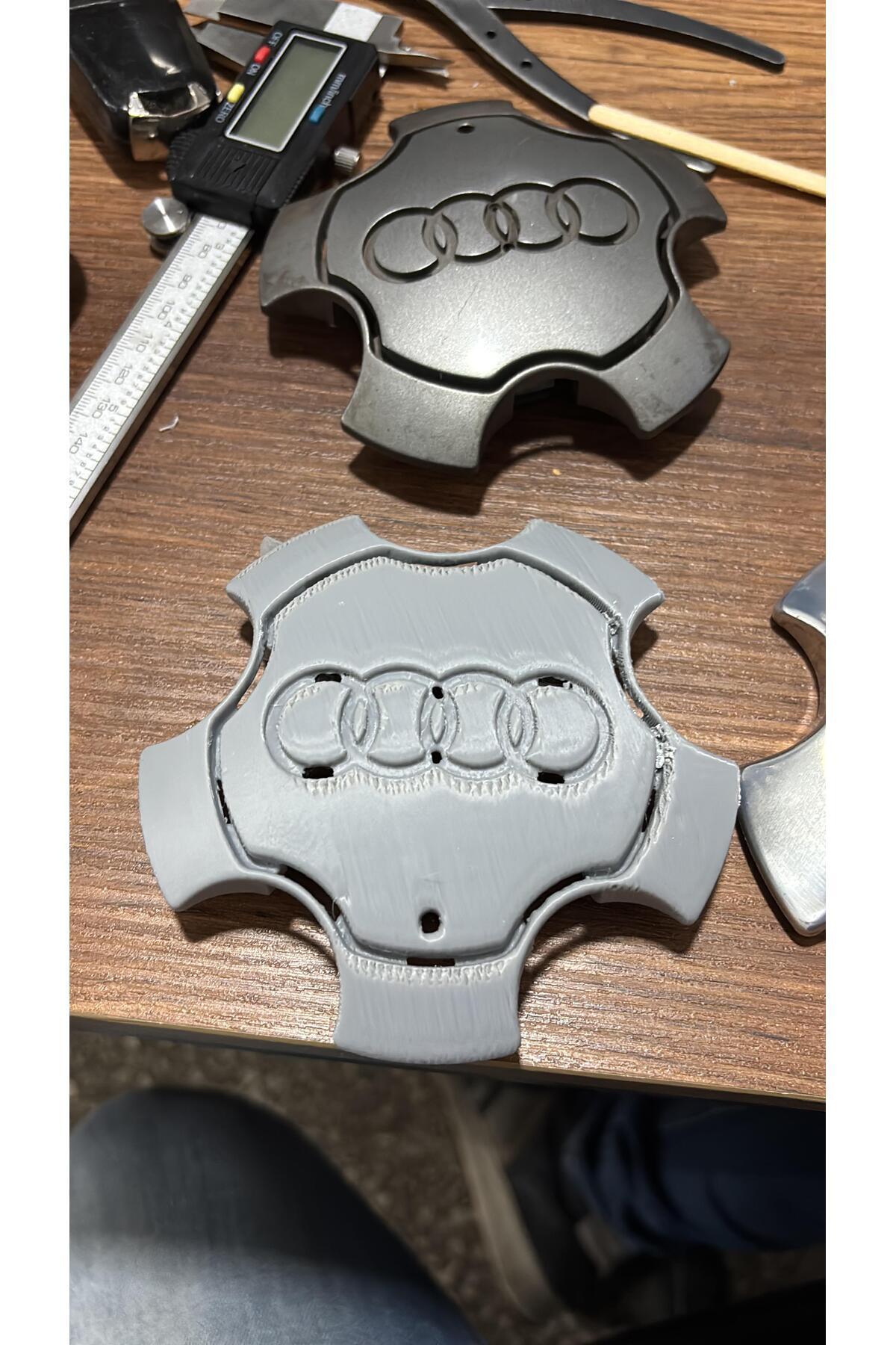 Audi A1 Tekerlek Merkezi Kupası