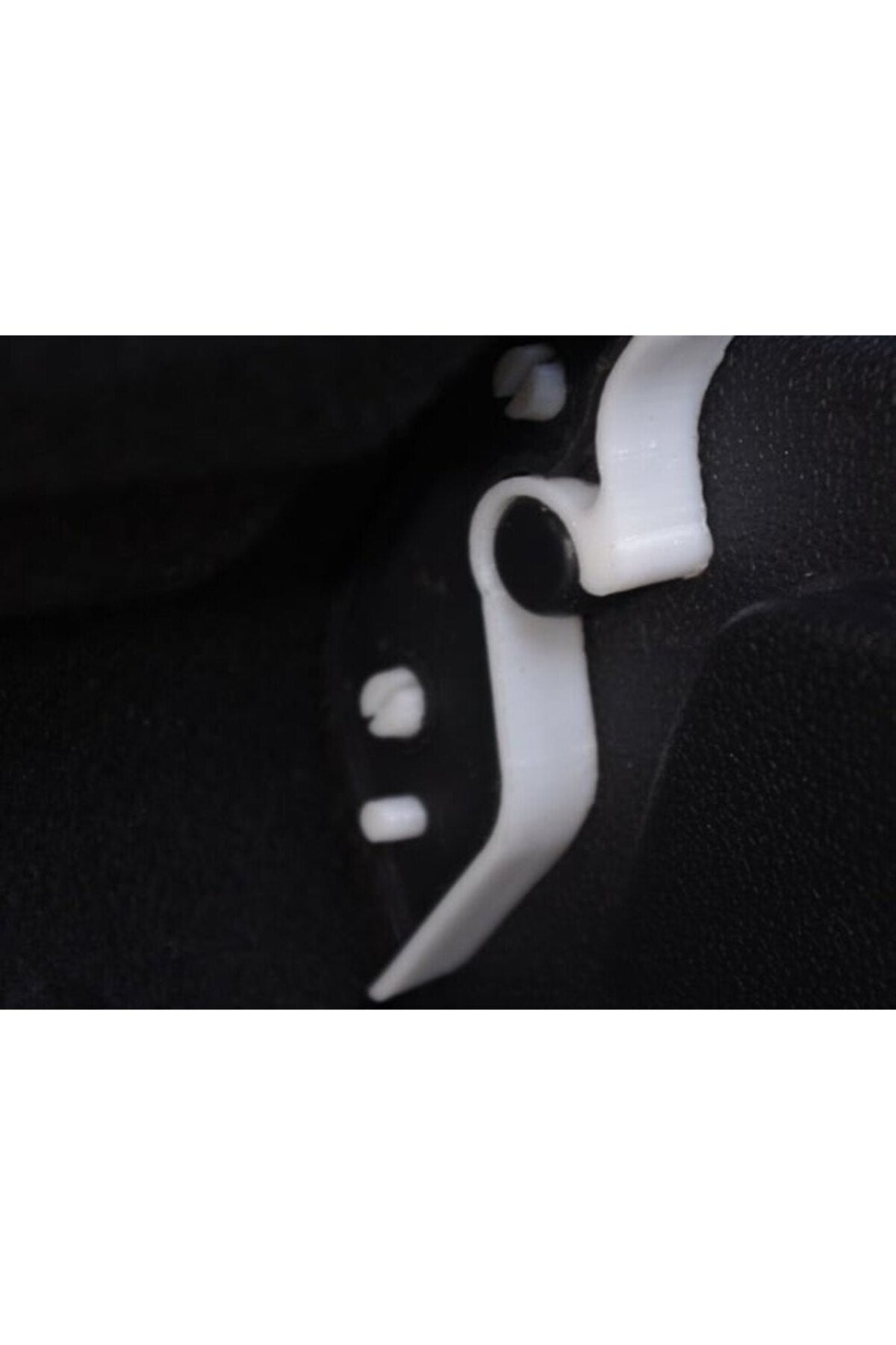 Skoda Fabia Uyumlu Arka Pandizot Tutucu