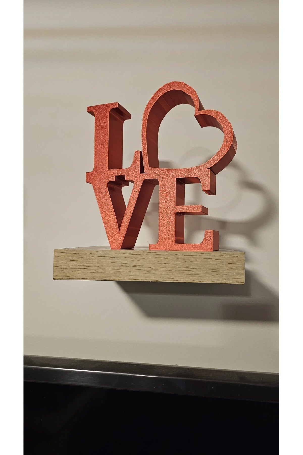 Love (Aşk) Yazısı