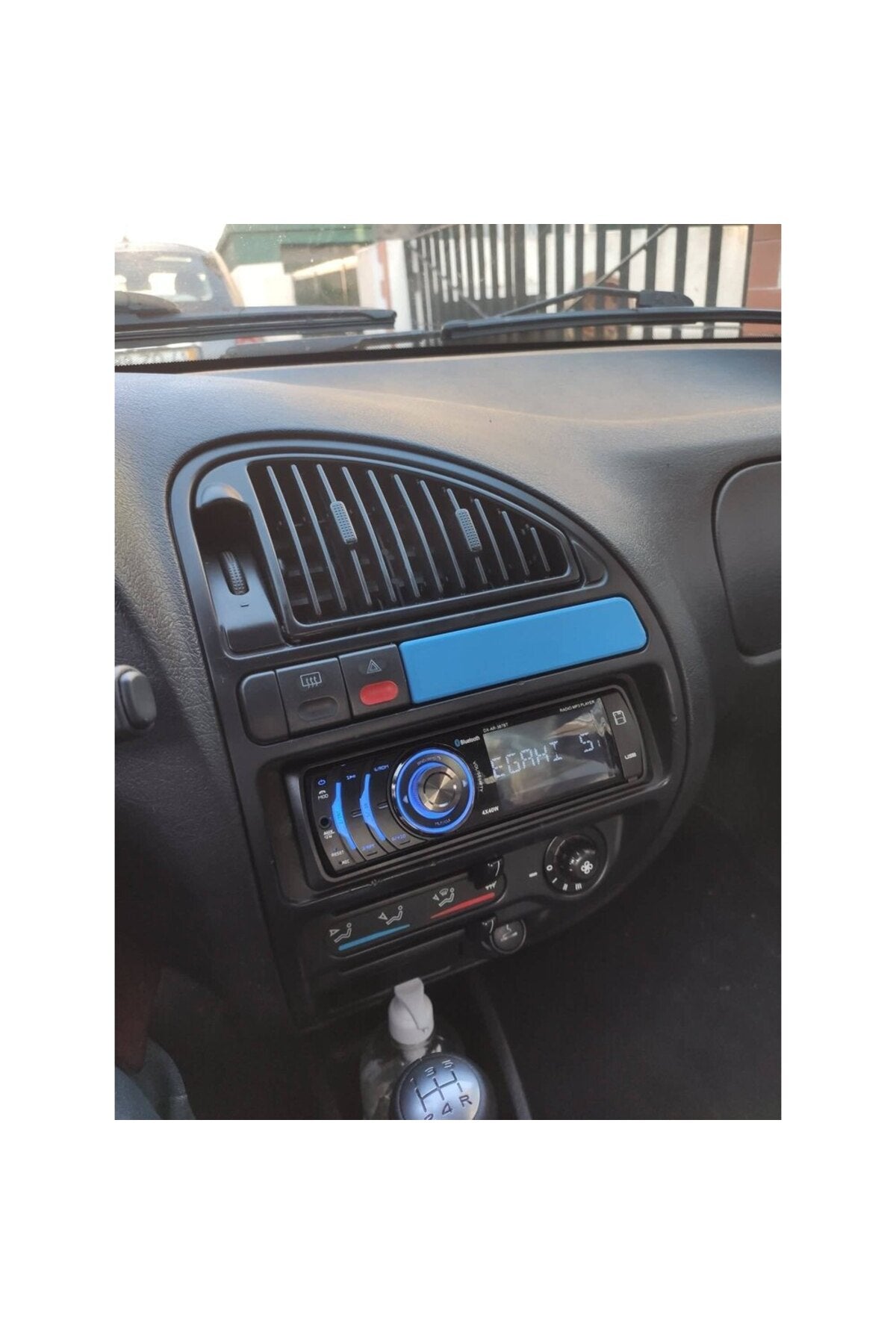 Citroen saxo orta düğme plastiği