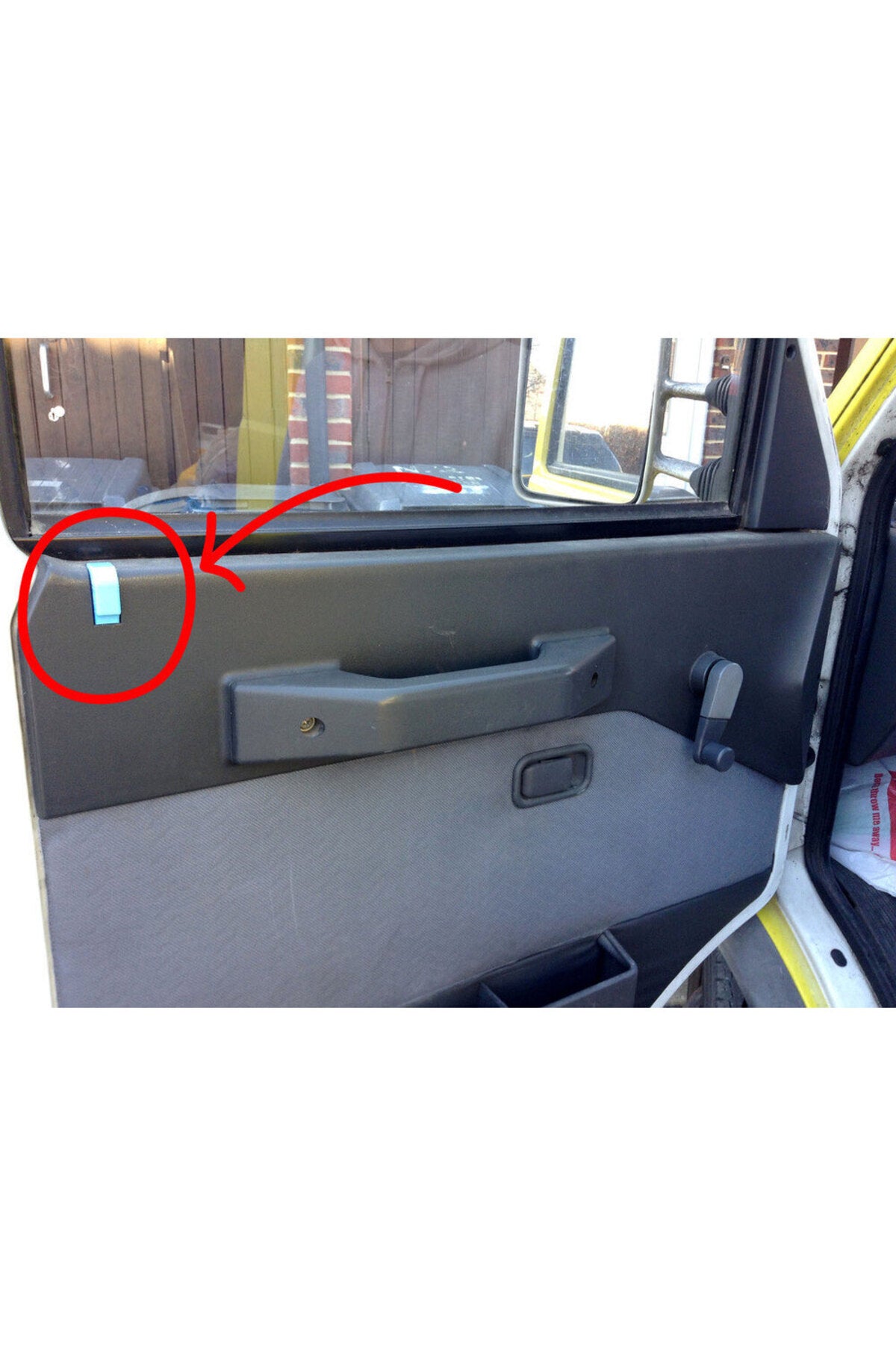 İveco daily kapı kilit tutamağı