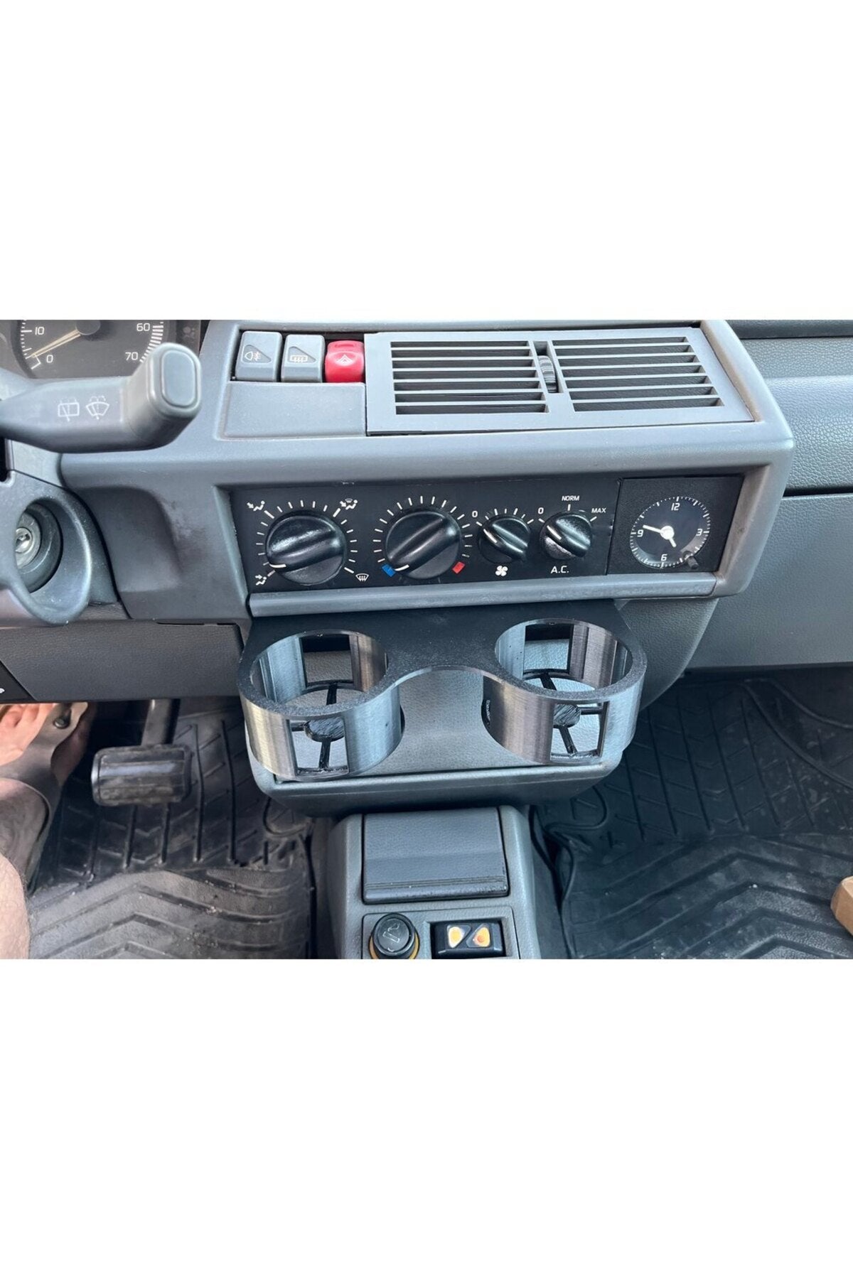 Clio 1 (91-98) Bardaklık