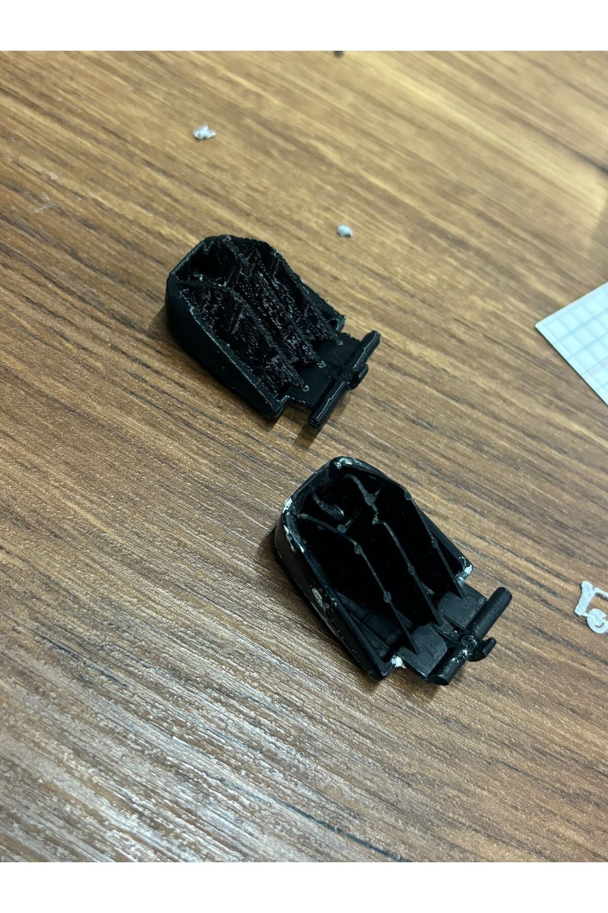Saab 9-3 gear lever latch