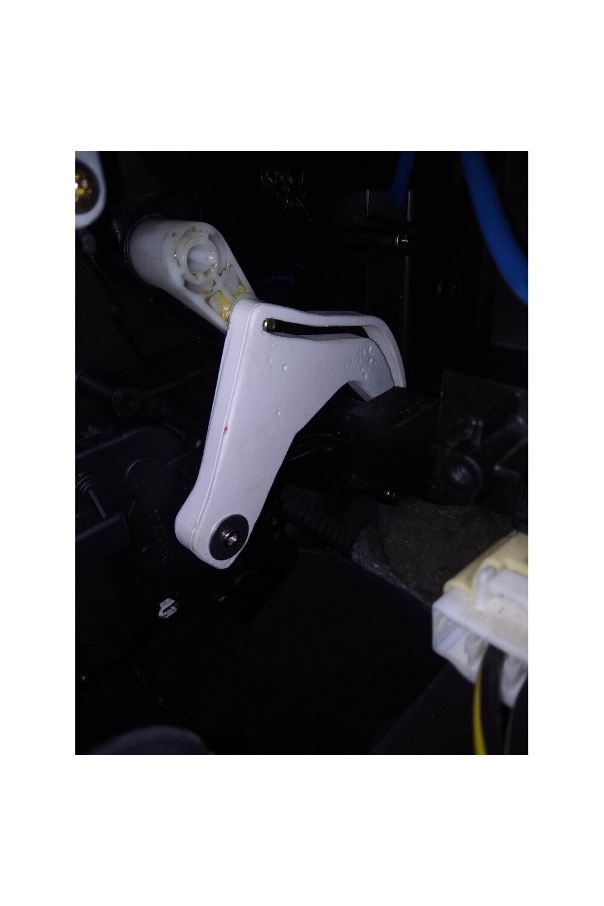 Toyoto corolla uyumlu verso kalorifer bağlantı plastiği