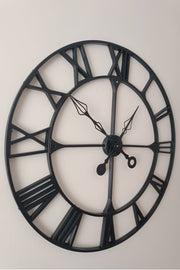 Büyük Boy Roman Rakamlı Metal Duvar Saati 90x90 Cm