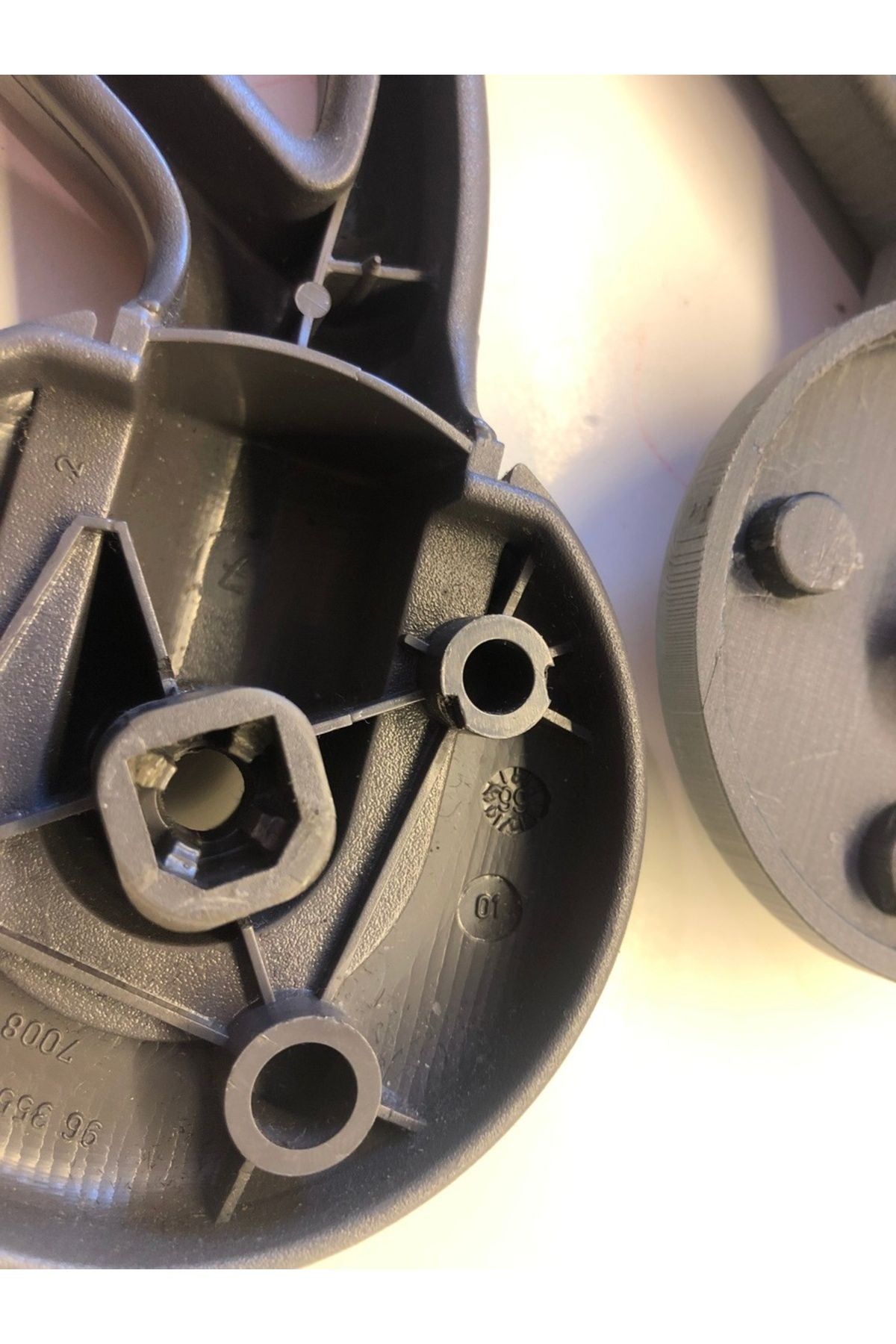 PEUGEOT 206 SEAT ADJUSTMENT LEVER