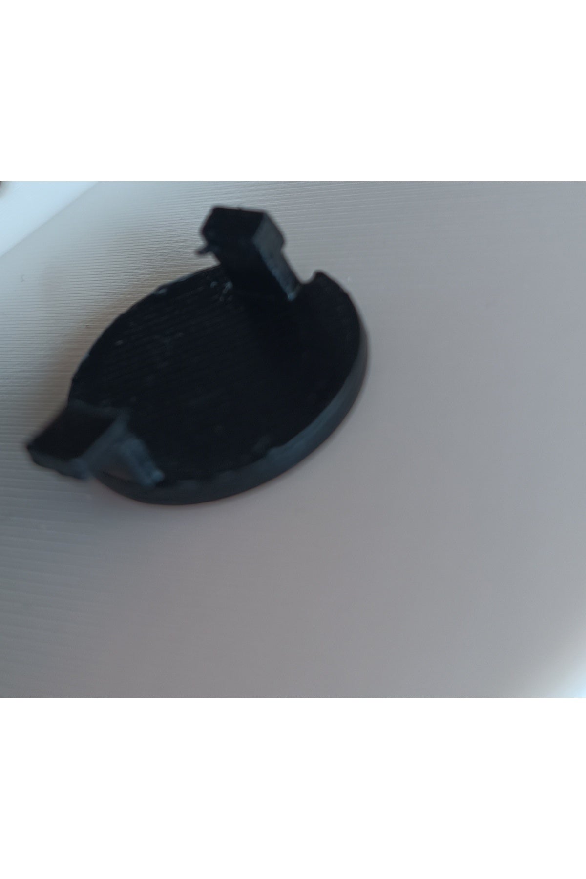 Clio 4 kapı vida kapağı