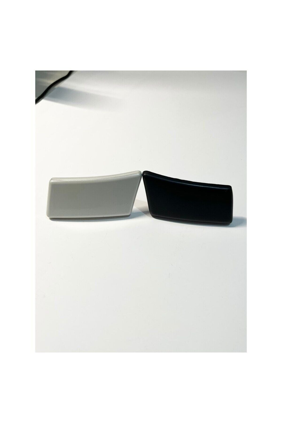 Opel Antara Headlight Washer Cover