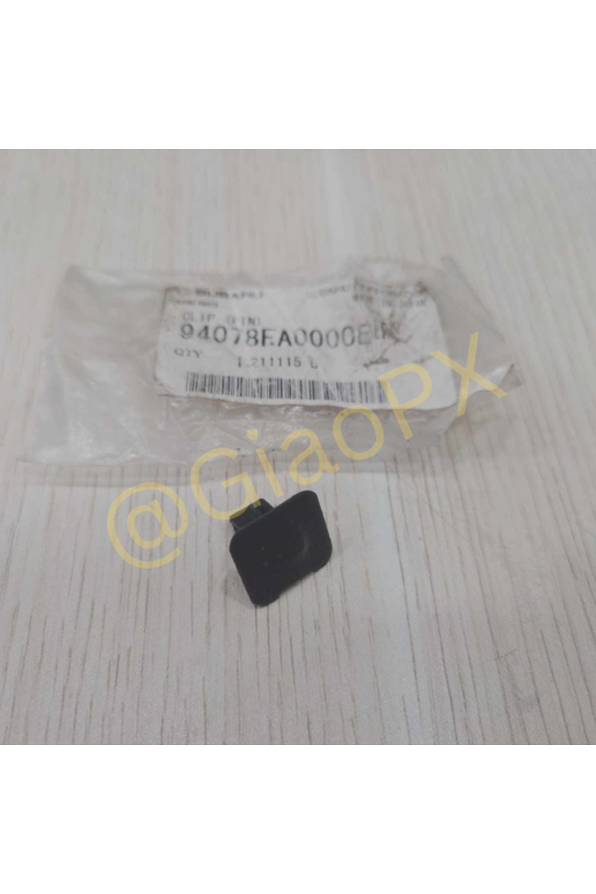 Subaru clip pin