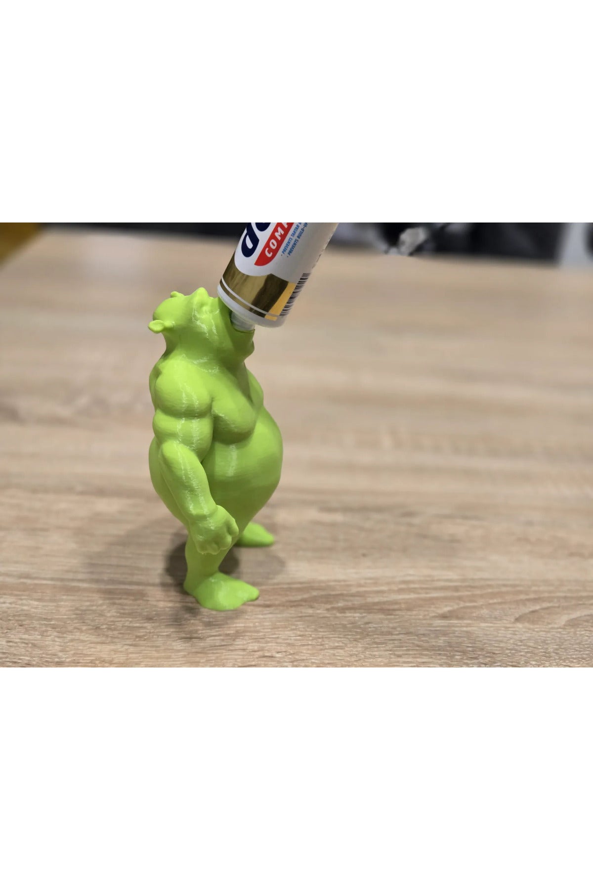 Shrek Diş Macunu kapağı