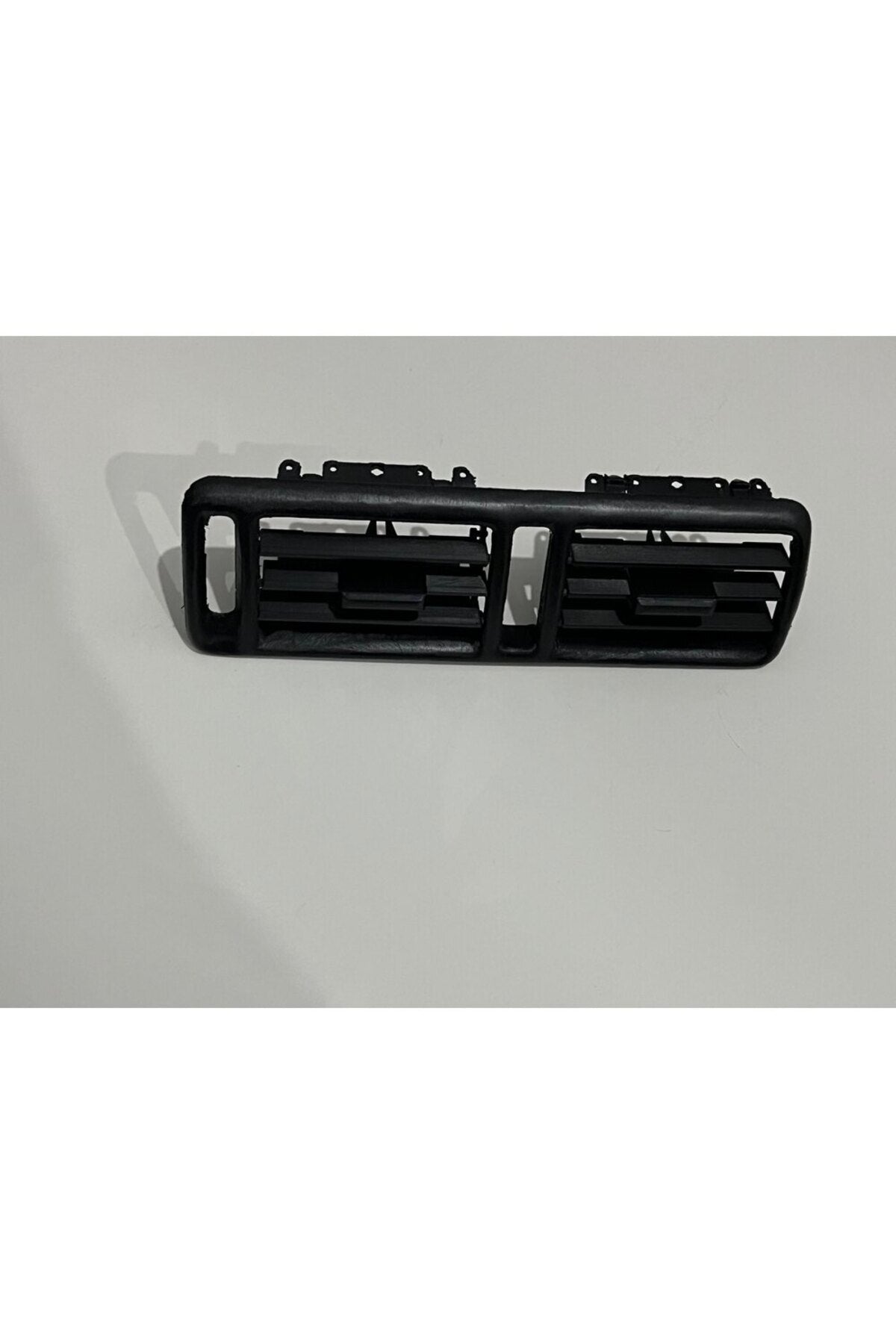 Opel Vectra A Orta Kalorifer Izgarası