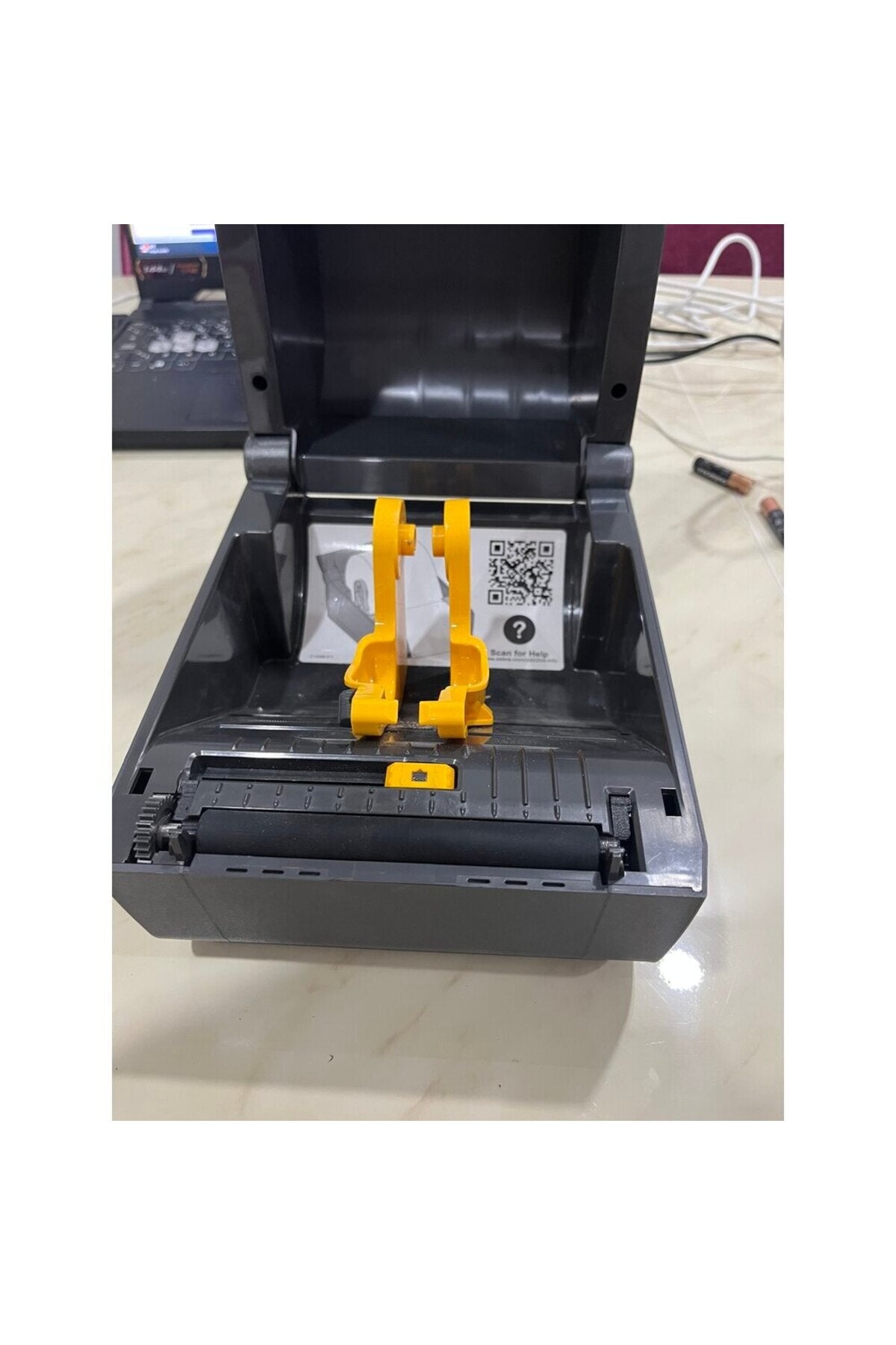 Zebra ZD220 Zebra ZD220  Barkod Okuyucu Çıktı Tutucu Pimi