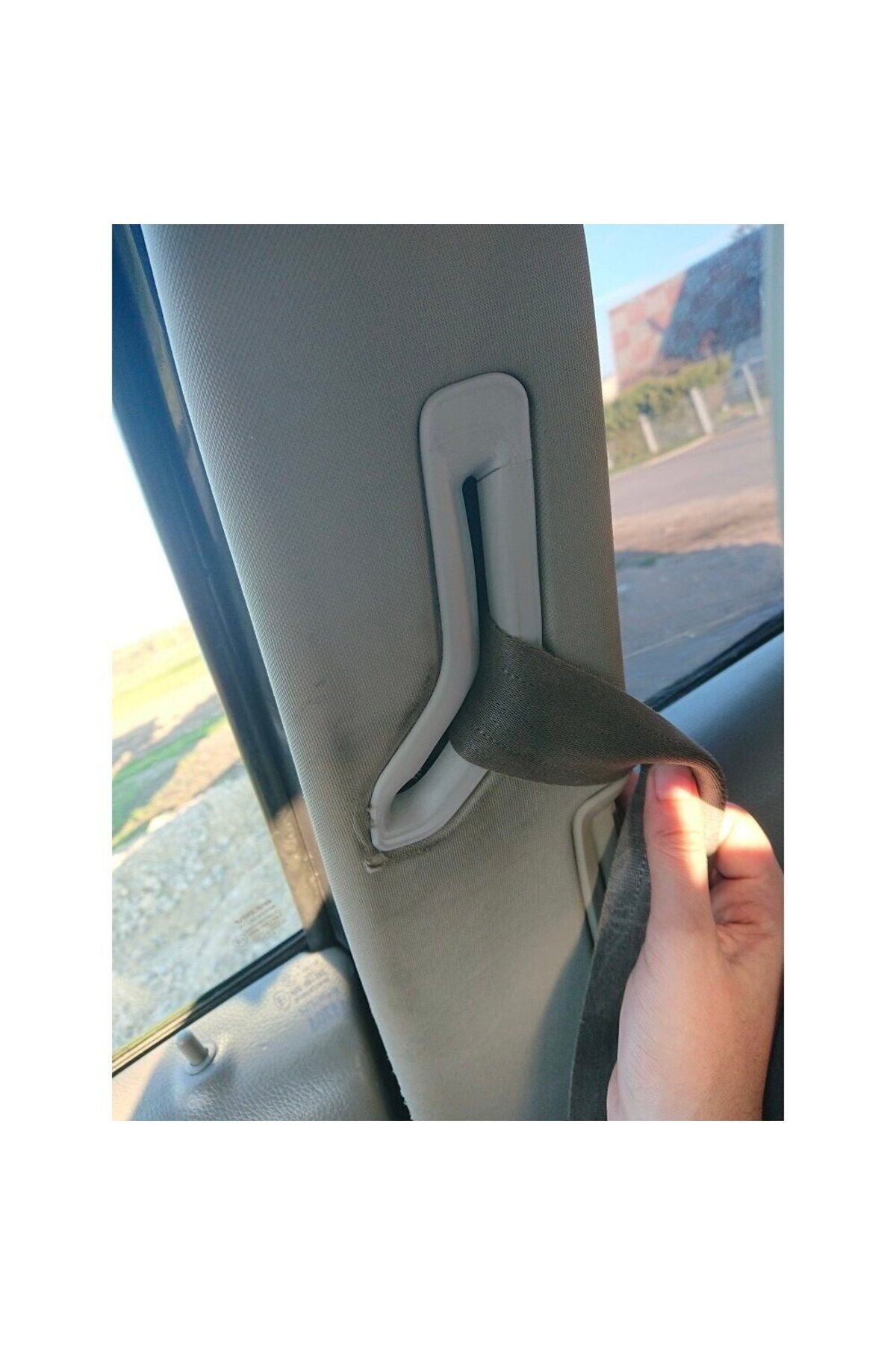 Volvo V70-S60-S80-XC90 Belt Bakelite (Right)