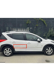 Peugeot 207 Station Wagon arka kapı bandı
