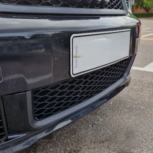 Audi A4 Uyumlu Alt Merkez Arı Petekli Gril Parçası