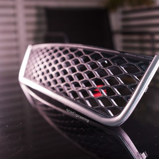 Audi A4 Uyumlu Alt Merkez Arı Petekli Gril Parçası