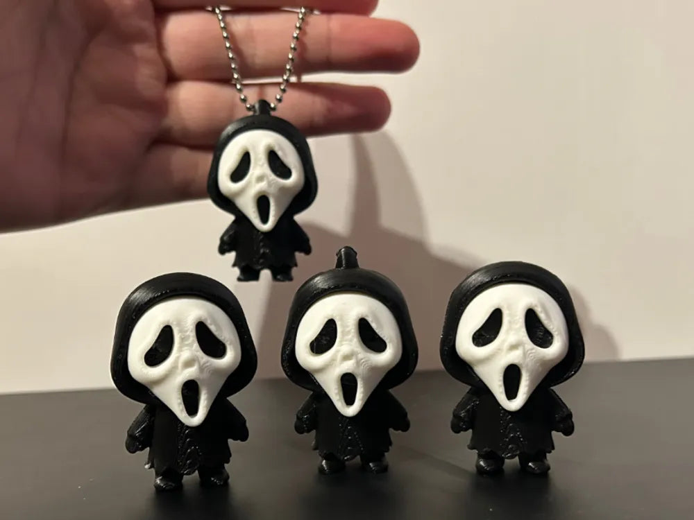 Korku Maskeli Hayalet Mini Figür – 3D Baskılı Anahtarlık