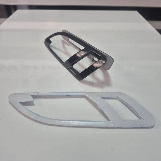 Skoda SuperB Uyumlu Kapı Kolu Plastik Parçası