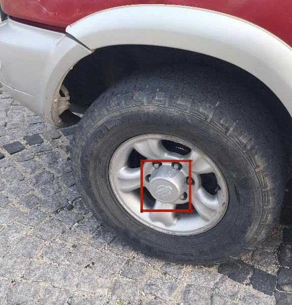 Nissan Terrano Jant Uyumlu Göbeği