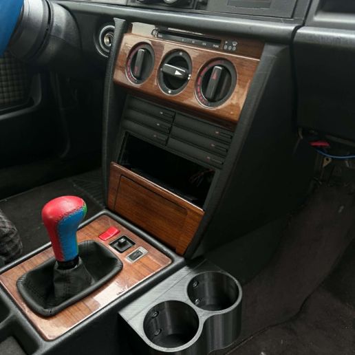 Mercedes W201 190E Uyumlu Kup Tutucu