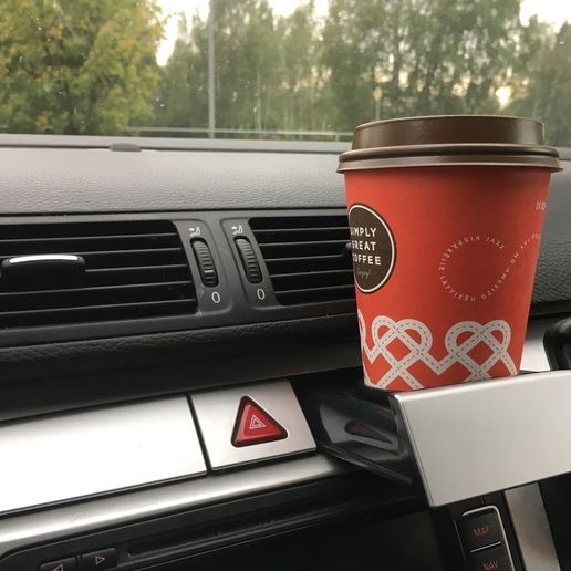 VW Passat B6 Uyumlu Su Bardak Tutucu