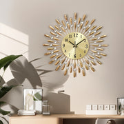1pc Vintage Metal Wall Clock, Distressed Craftsmanship, Fashionable Design, Retro Style, Movement Silent No Ticking, Easy to Read Suitable for Living Room, Kitchen, Bedroom, Office, Bar (No Battery)