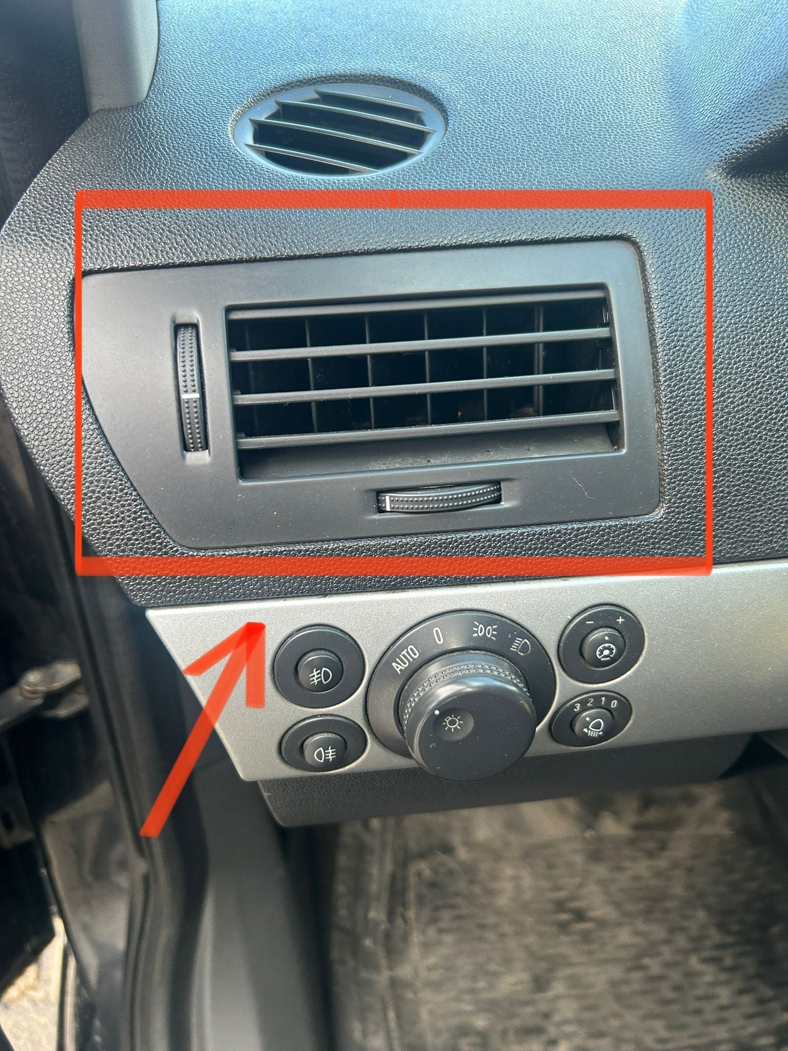 Opel Astra H Zafira Uyumlu Havalandırma Çerçevesi