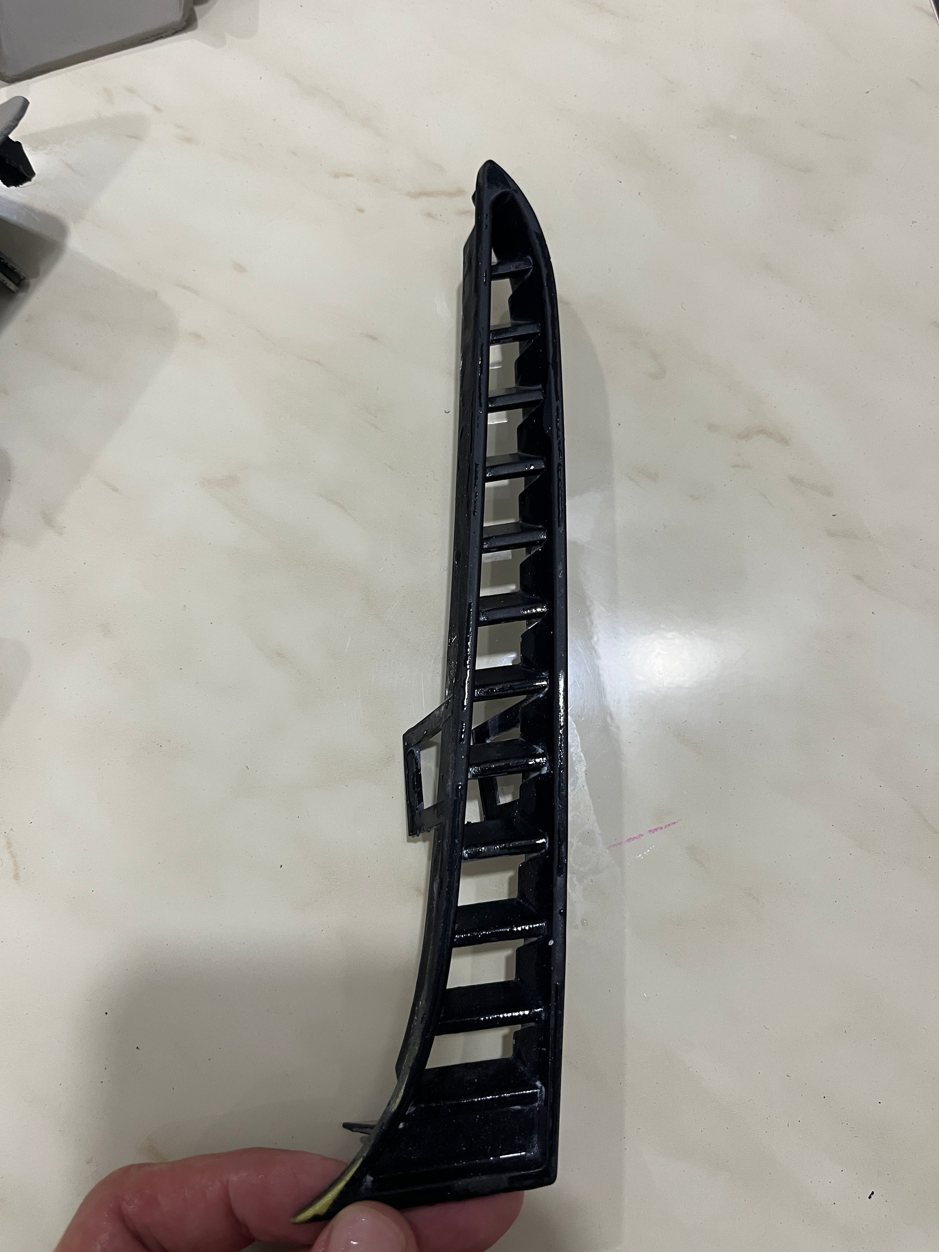 BMW M4 Uyumlu Arka Tampon Izgarası