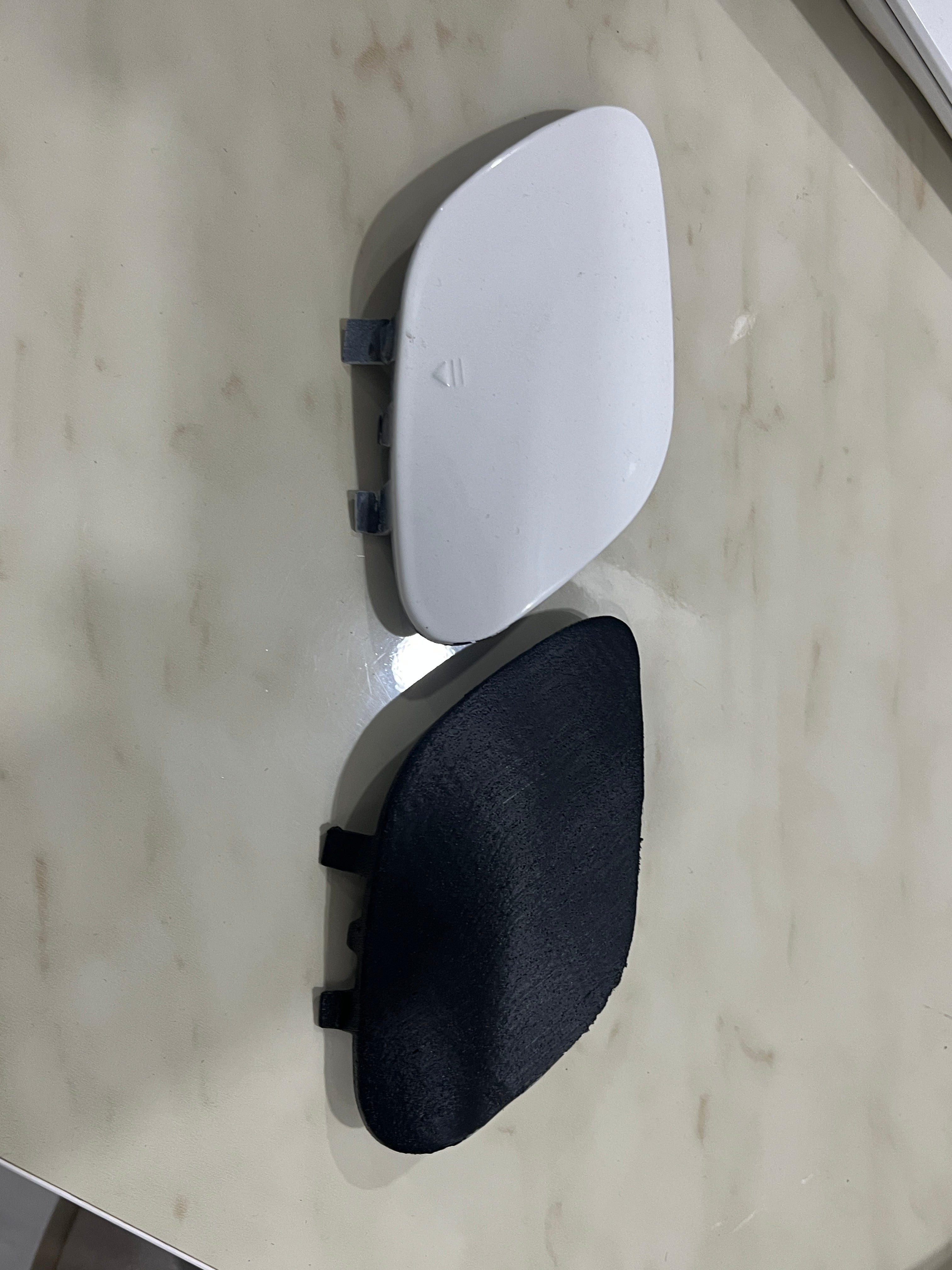 Mercedes C63 Uyumlu Çeki Demir Kapağı