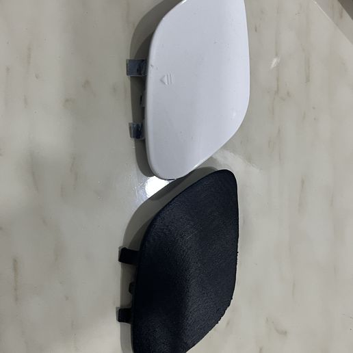 Mercedes C63 Uyumlu Çekme Kapağı