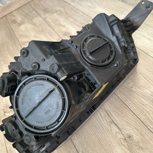 Opel Uyumlu Far Toz Kapatma Kapagi