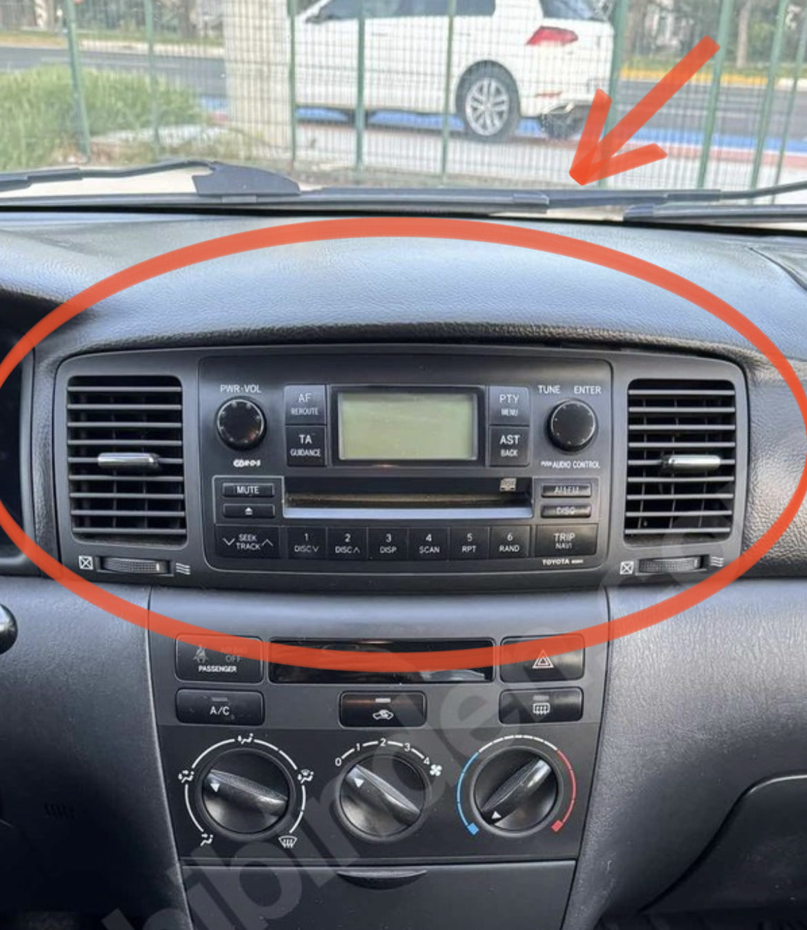 Toyota Corolla Uyumlu Kalorifer Izgarası Çerçevesi