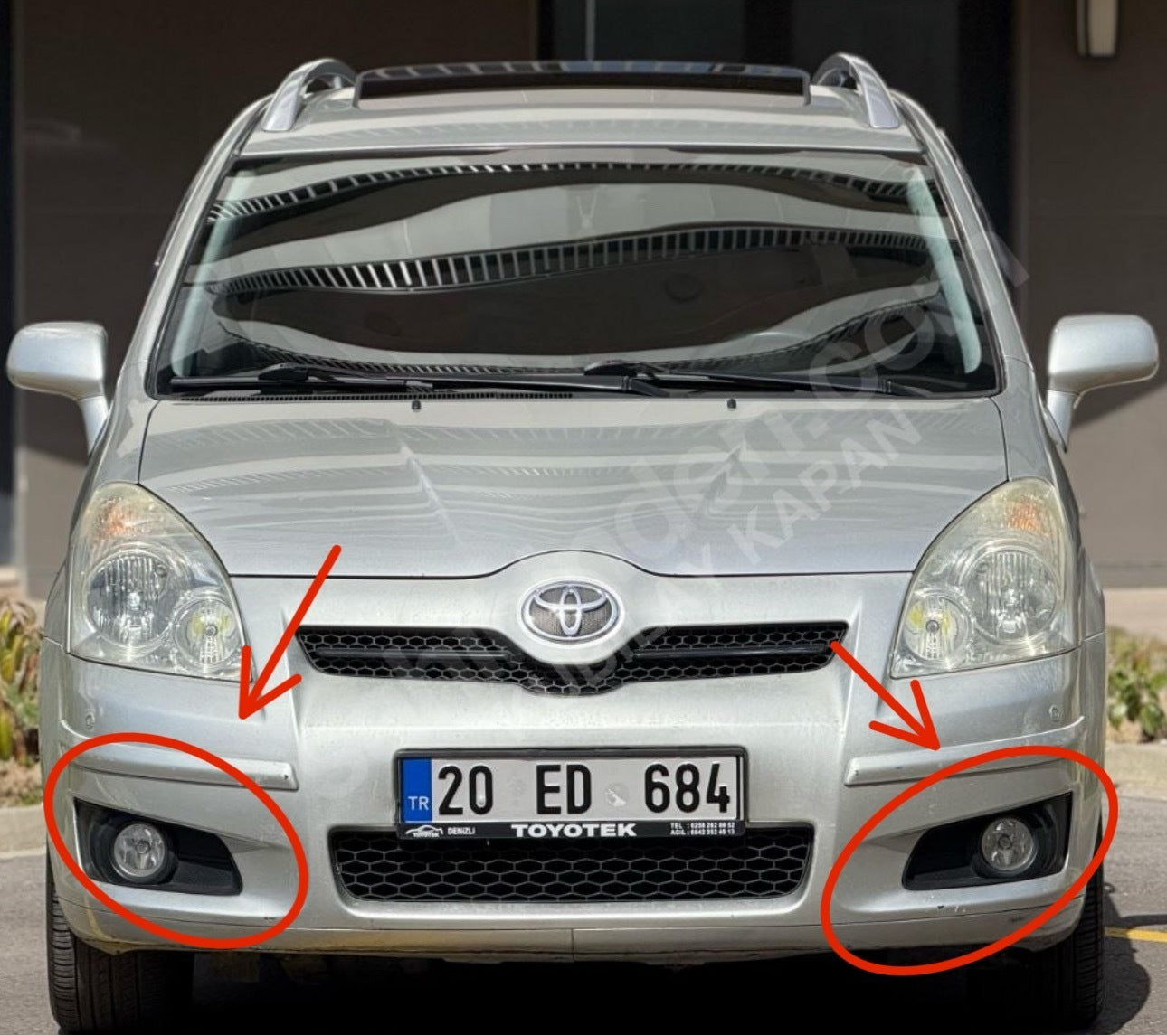 Toyota Verso Uyumlu Sis Farı Çerçevesi