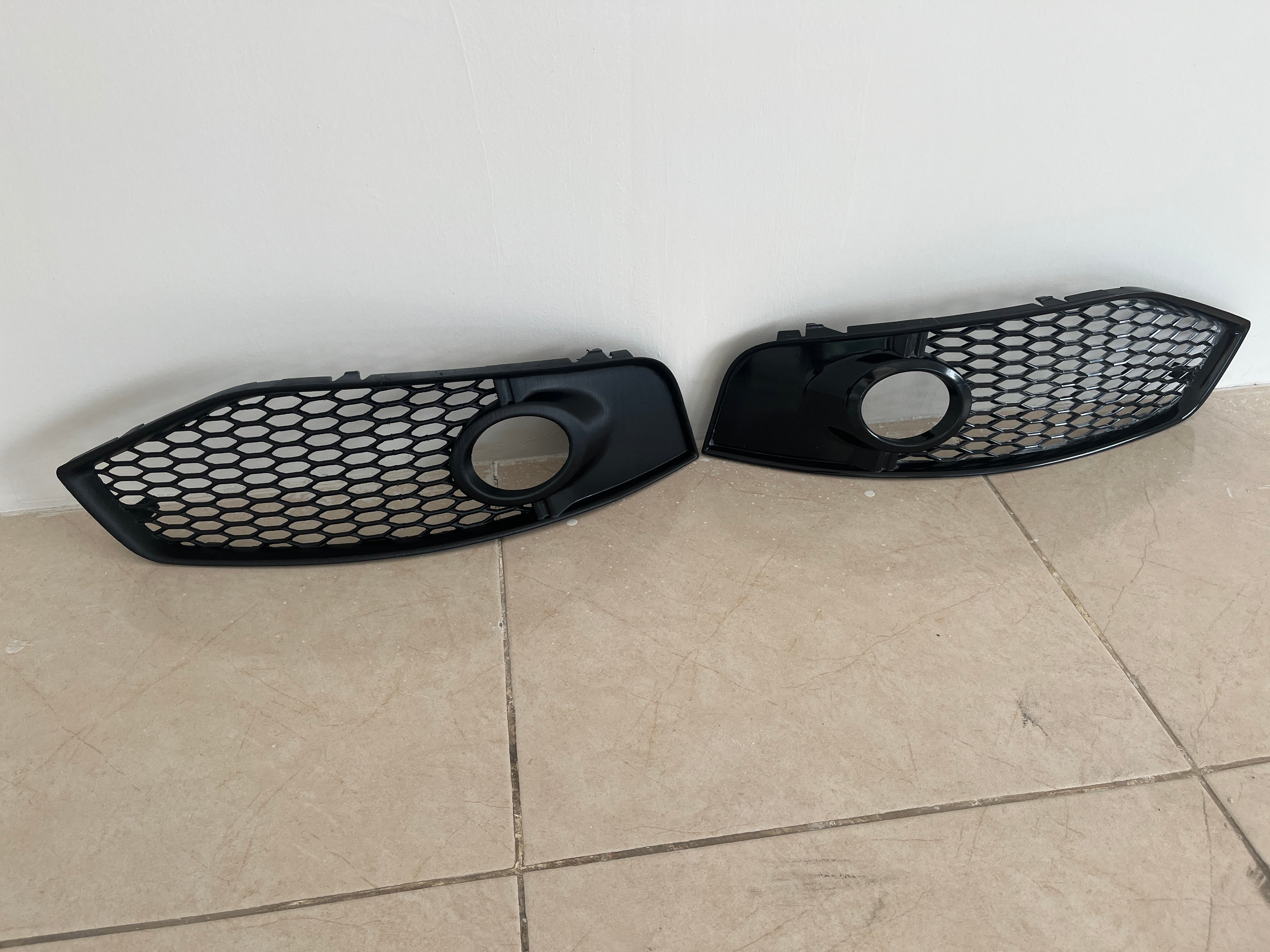 Audi A3 RS3 Uyumlu Tampon Sis Farı Çerçevesi