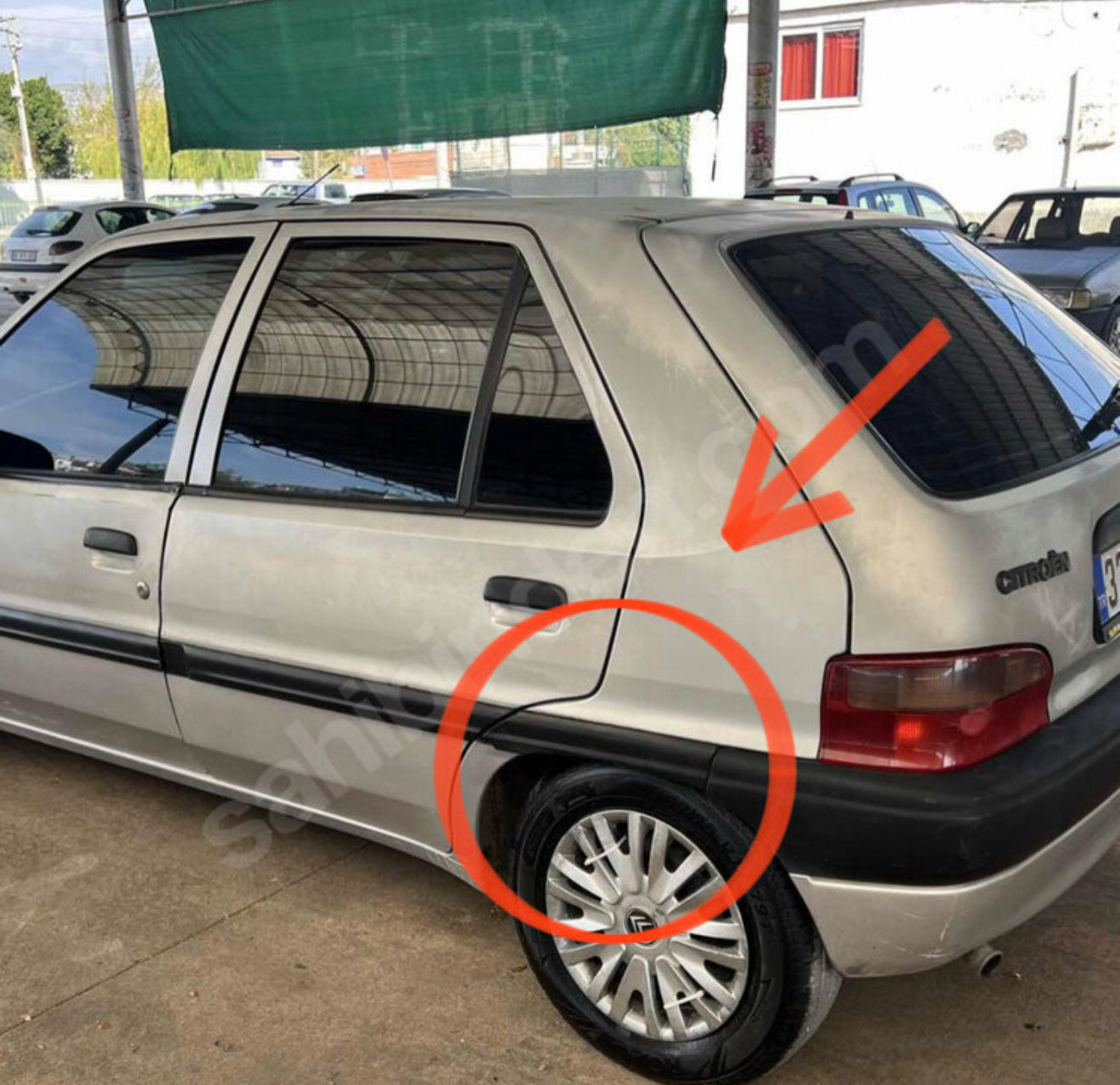 Citroen Saxo Uyumlu Arka Çamurluk Çıtası