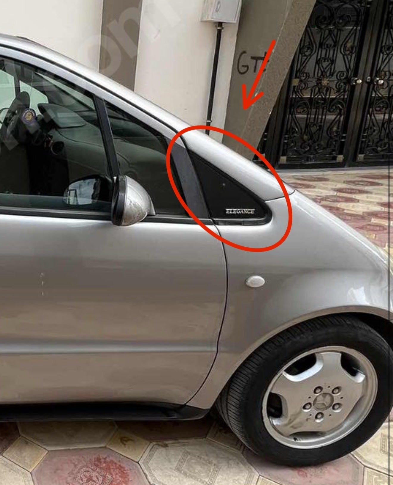 Mercedes A160 Uyumlu Ayna Üçgeni