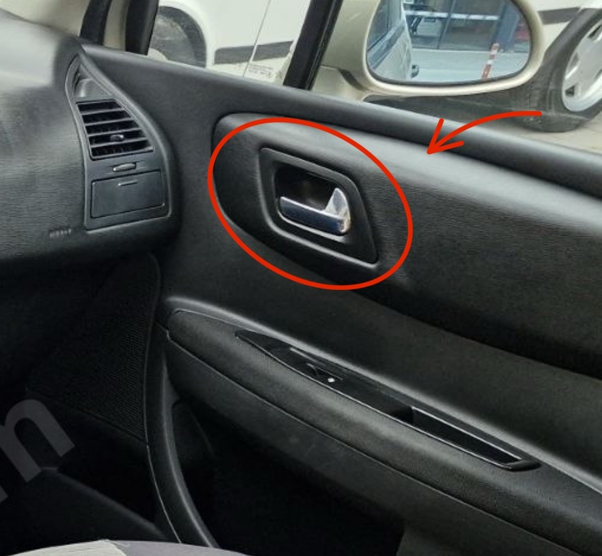 Citroen C4 Uyumlu Kapı Kolu Çerçevesi